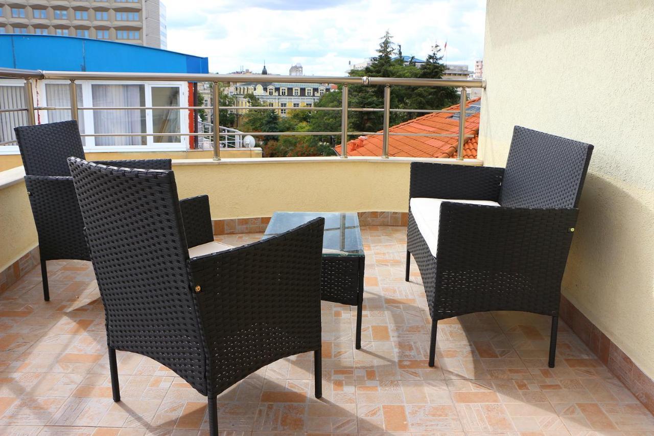 Shik & Chic In The Heart Of Burgas # 5Min From Beach # New 外观 照片