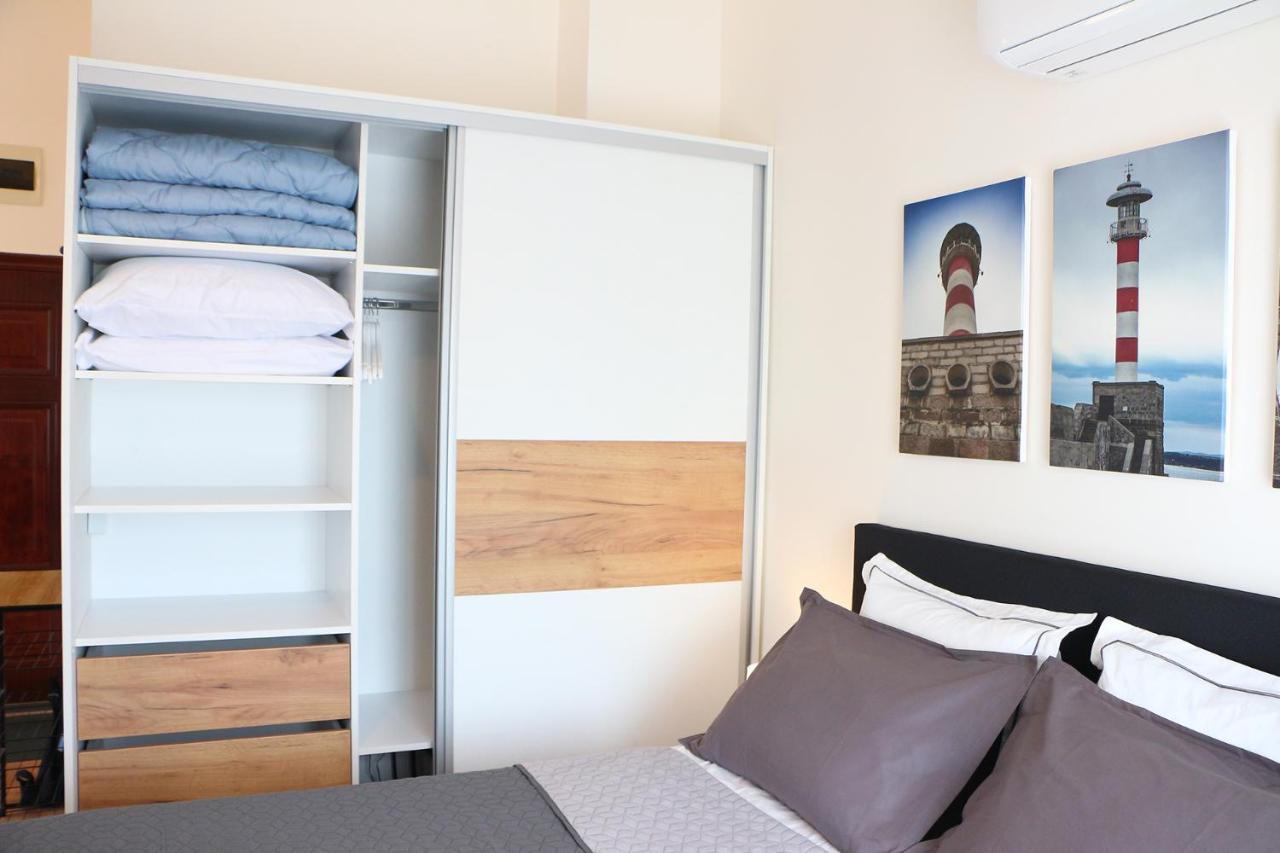 Shik & Chic In The Heart Of Burgas # 5Min From Beach # New 外观 照片