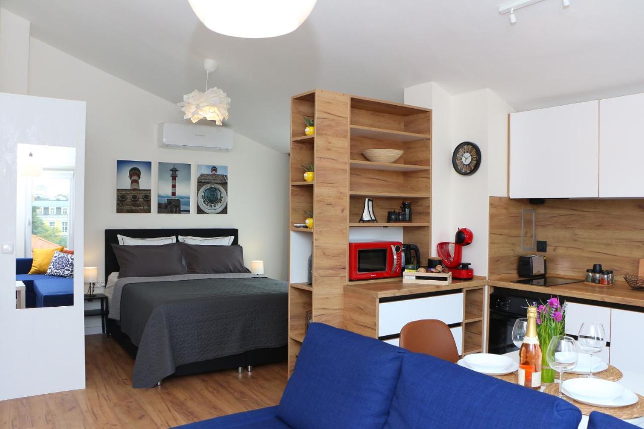 Shik & Chic In The Heart Of Burgas # 5Min From Beach # New 外观 照片