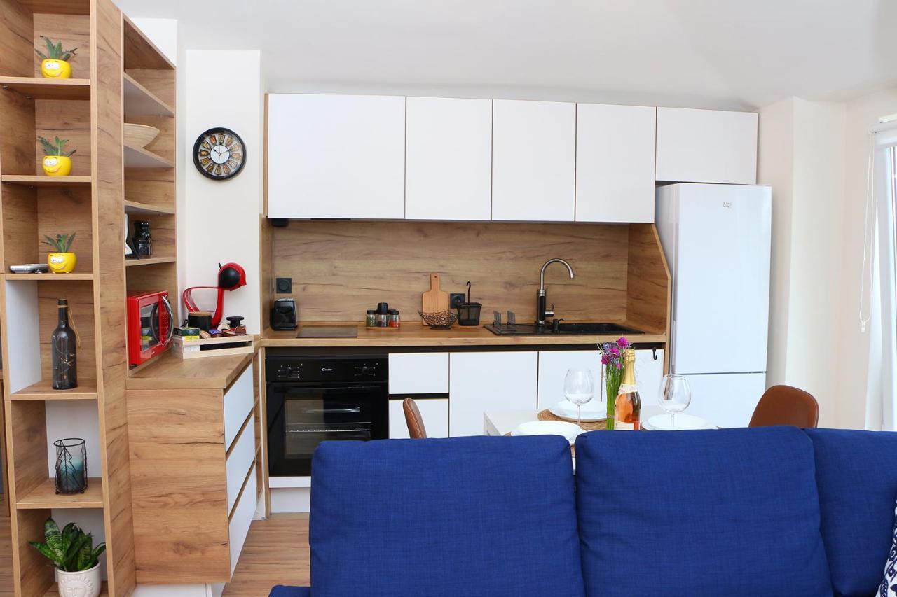 Shik & Chic In The Heart Of Burgas # 5Min From Beach # New 外观 照片