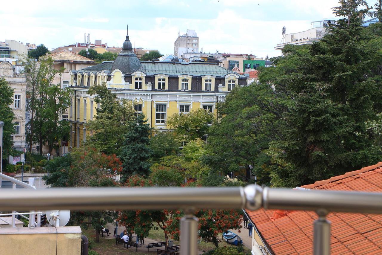 Shik & Chic In The Heart Of Burgas # 5Min From Beach # New 外观 照片